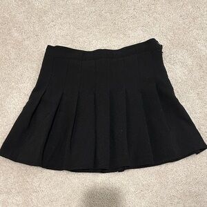 high waisted black pleated tennis skirt